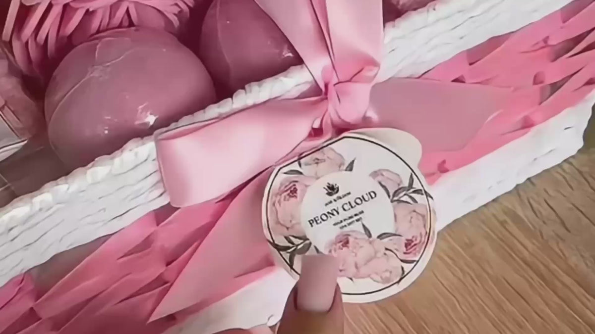 Load video: Peony Cloud Spa Gift Basket for Women – 13 Pieces